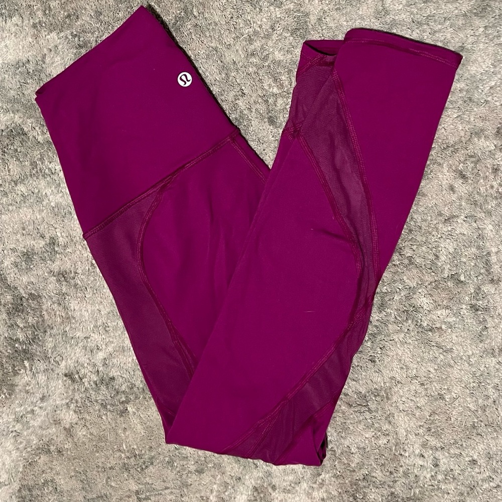 Magenta Lululemon high rise mesh 7/8 tights